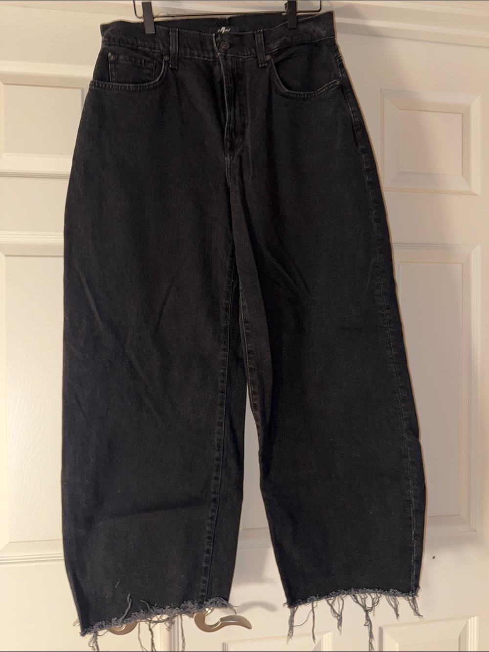 7 For All Mankind Black Barrel Jeans – Frayed Hem